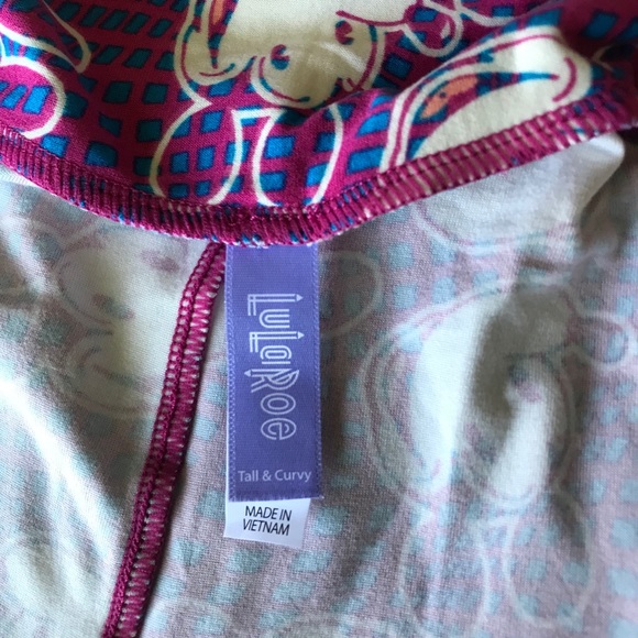 LuLaRoe Disney Mickey Face Print Leggings! - Picture 3 of 4